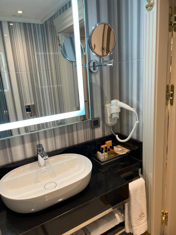 איסטמבול Manors Hotel מראה חיצוני תמונה