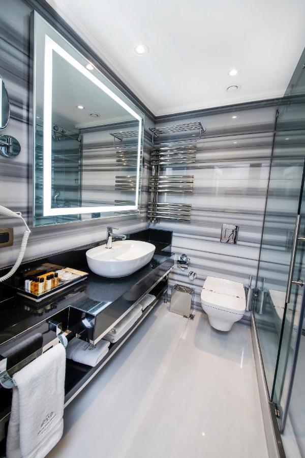 איסטמבול Manors Hotel מראה חיצוני תמונה